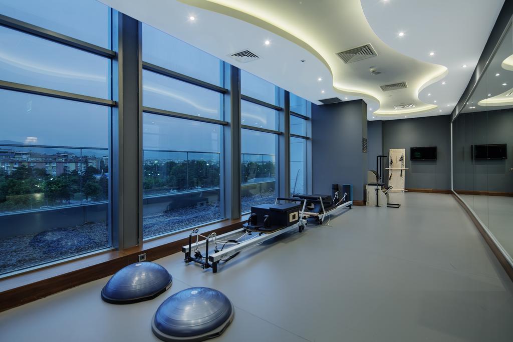 Movenpick Hotel 5*